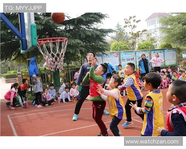 幼儿园篮球活动精彩瞬间分享让孩子们在运动中快乐成长
